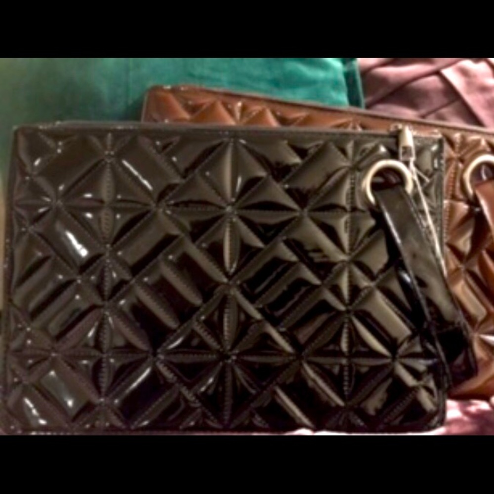 Clutch handbag